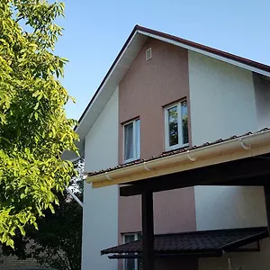  Гостевой дом Goratwins Near Boryspil Airport Украина
